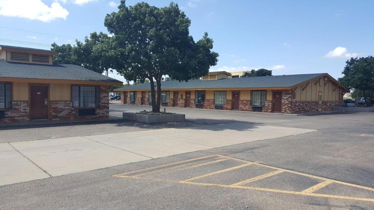 Stadium Motel - Lubbock Medical Center ภายนอก รูปภาพ